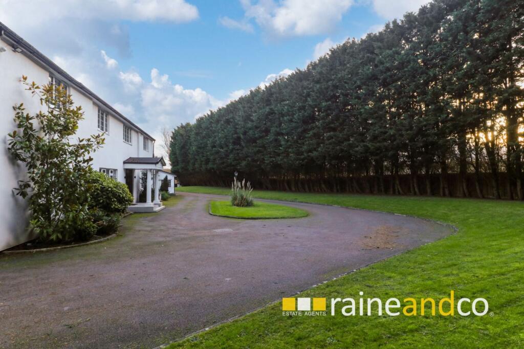 Additional image 45 of Dixons Hill Close, North Mymms, Hertfordshire, AL9