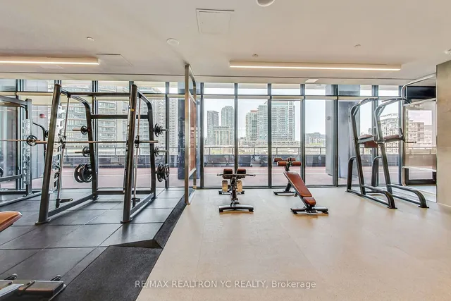 Additional image 22 of 19 Western Battery Rd Unit 1816