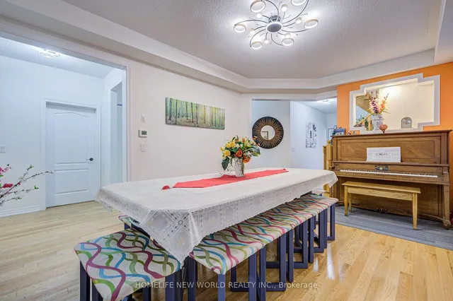 Additional image 6 of 18 Amaretto Crt