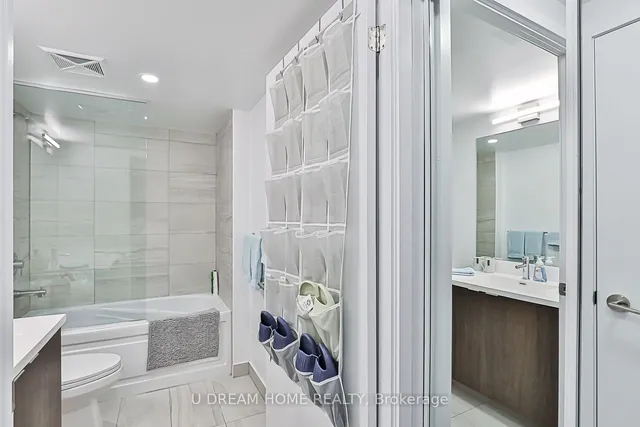 Additional image 8 of 219 Dundas St Unit 1201