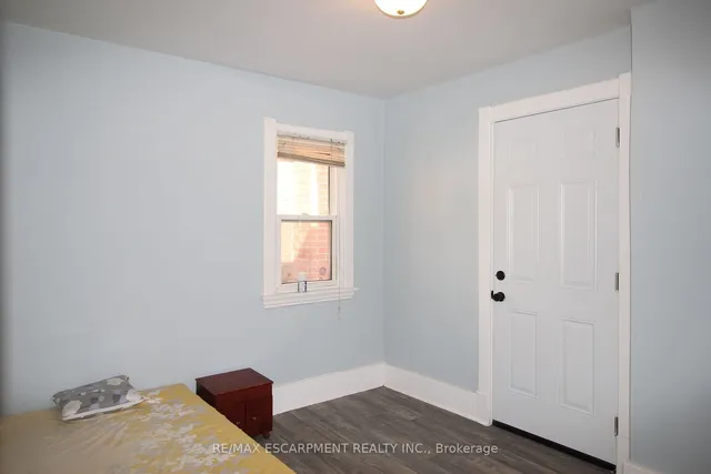 Additional image 25 of 701 Wilson St