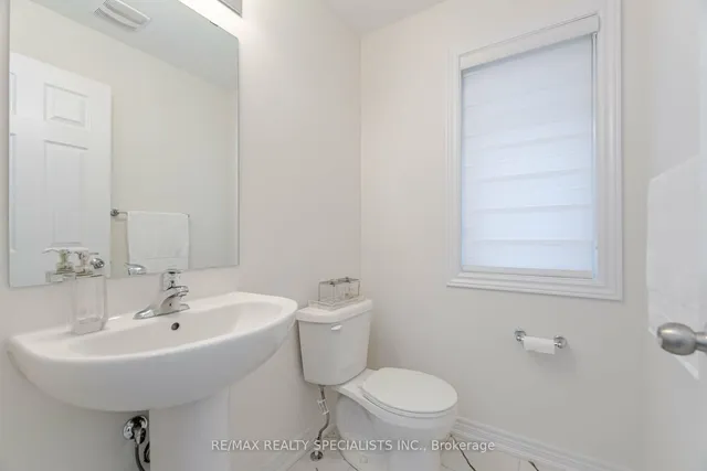 Additional image 17 of 3906 Koenig Rd