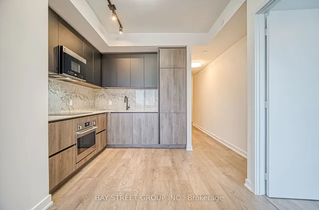 Additional image 12 of 108 Peter St Unit 3315
