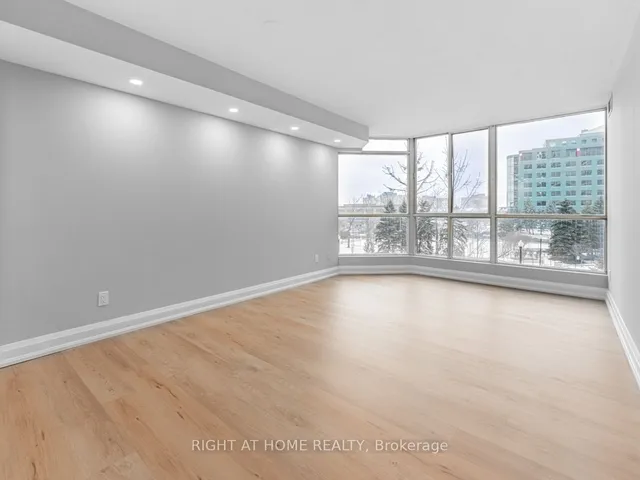 Additional image 16 of 55 KINGSBRIDGE GARDEN Circ Unit 312