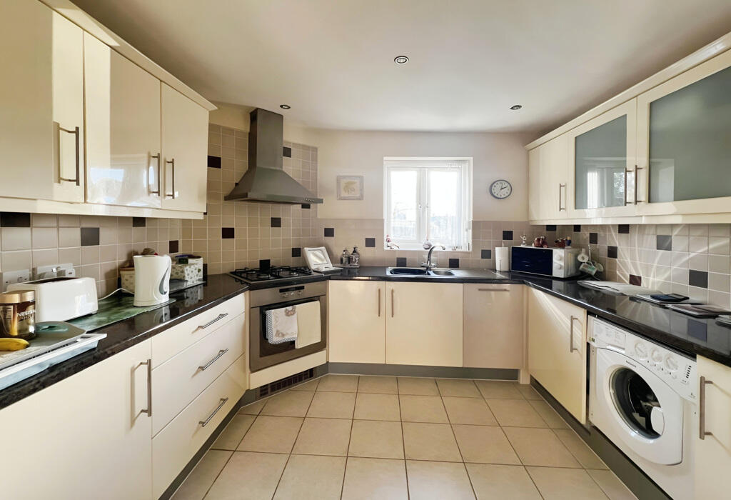 Additional image 3 of Sundridge Court, Birmingham, West Midlands