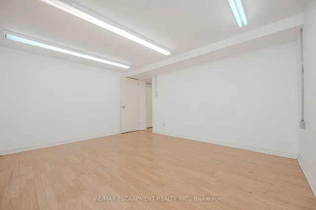 Additional image 32 of 2187 Melissa Cres