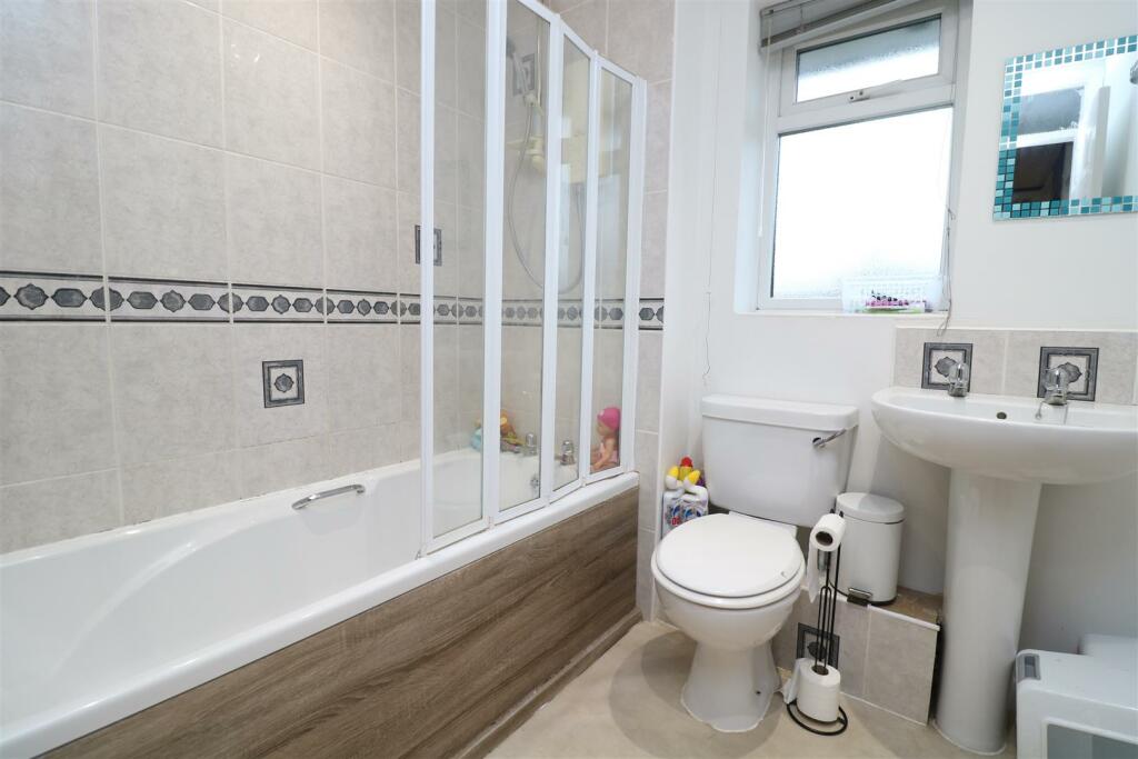 Additional image 15 of Mallow Close, Trowbridge