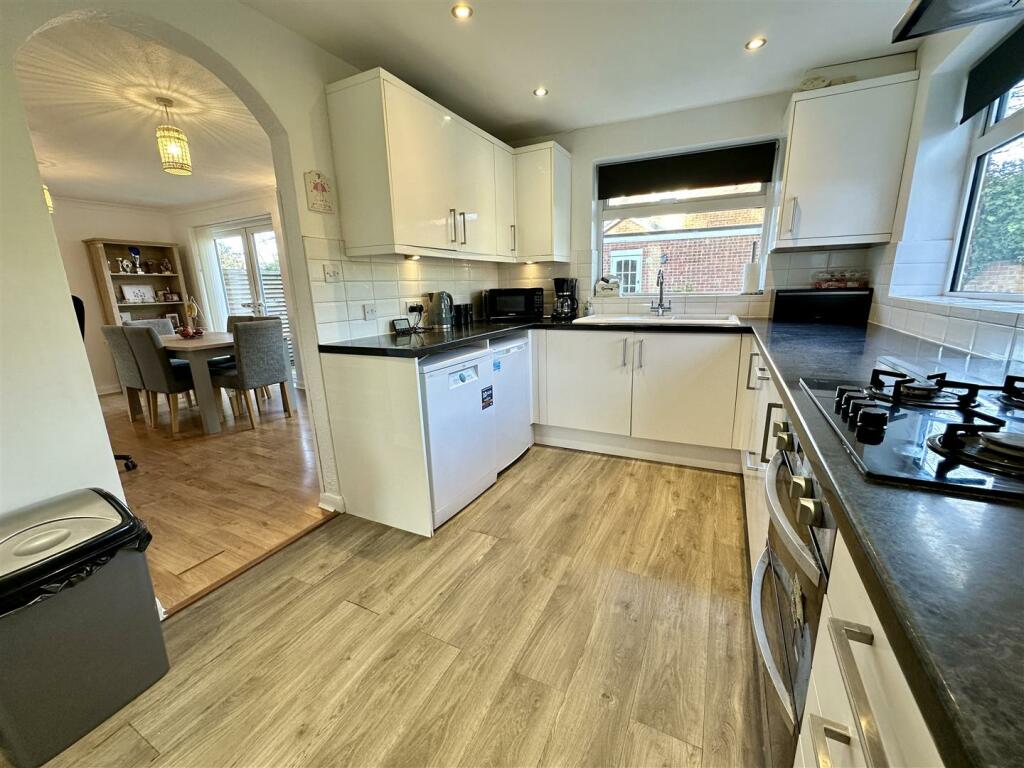 Additional image 11 of Fairwater Crescent, Alcester