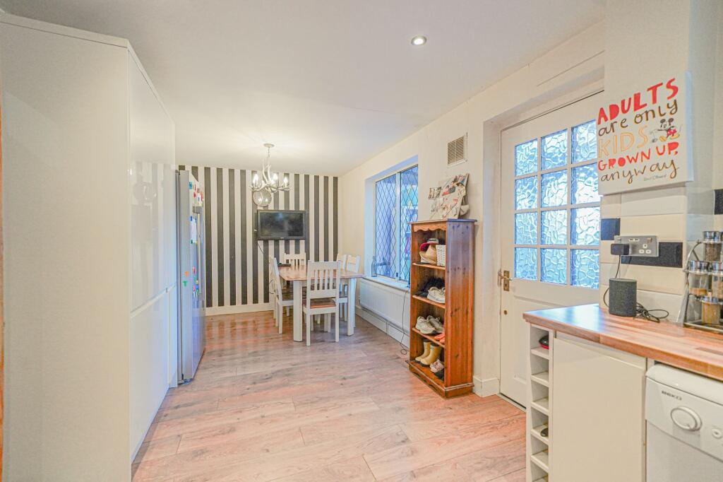 Additional image 4 of Woodloes Road, Shirley, B90