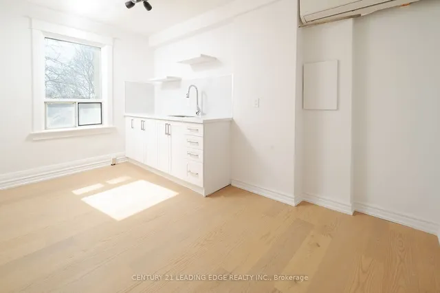 Additional image 28 of 1555 Kingston Rd