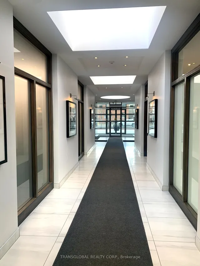 Additional image 3 of 3840 Bathurst St Unit 107