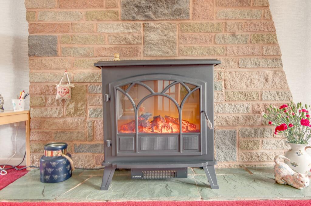 Additional image 4 of Avenue Road, Astwood Bank, Redditch, Worcestershire, B96