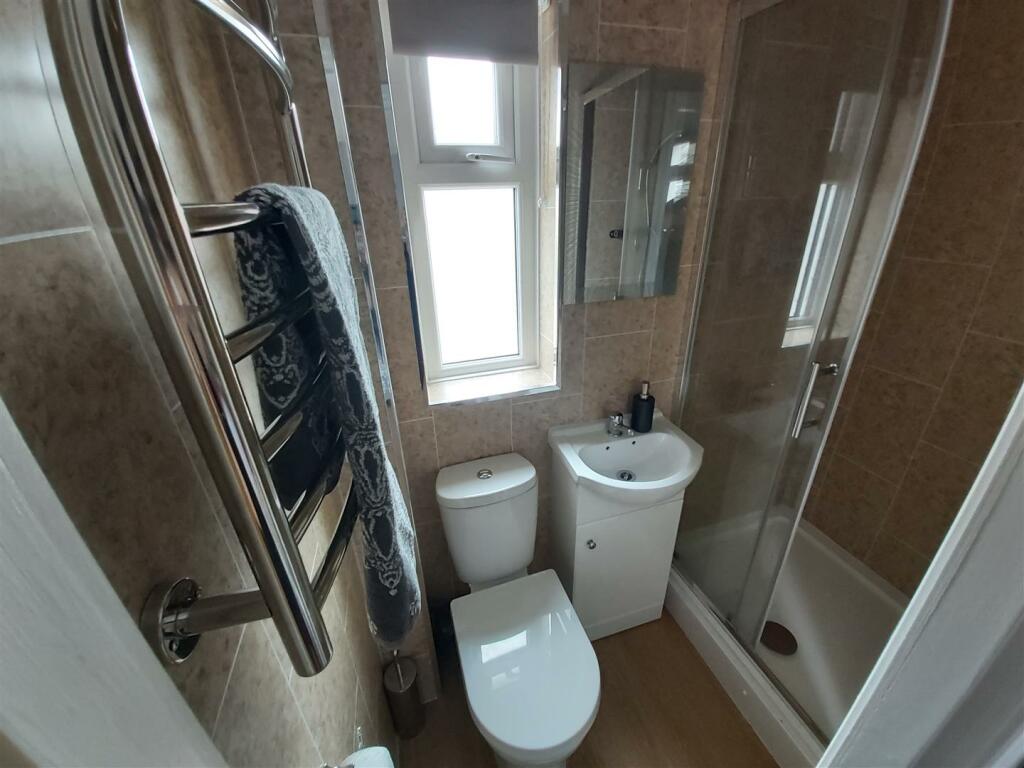 Additional image 6 of Dale road