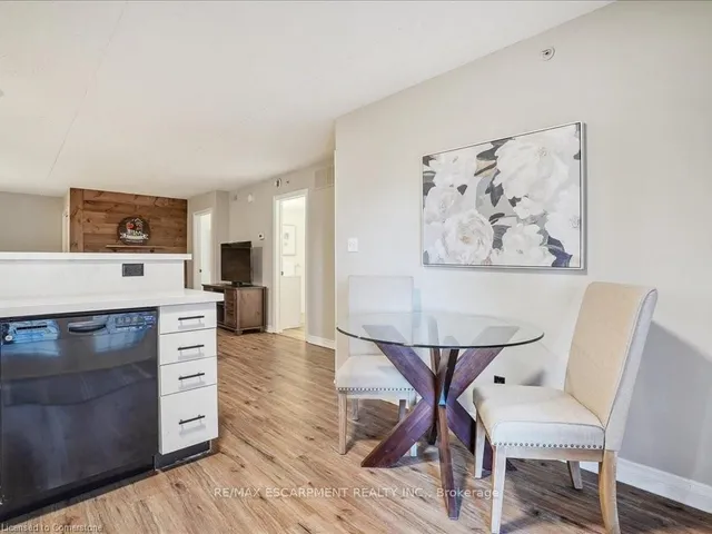 Additional image 13 of 4025 Kilmer Dr Unit 105