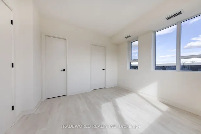 Additional image 16 of 8010 Derry Rd Unit 403