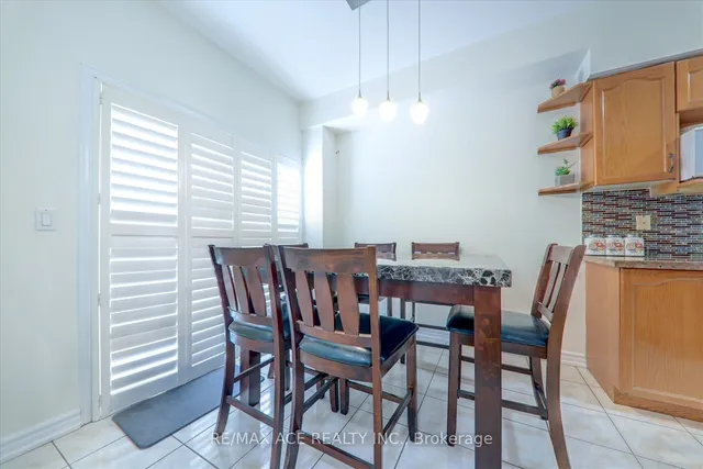 Additional image 9 of 51 Knowles Dr