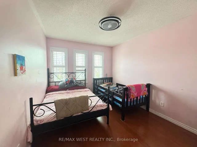 Additional image 27 of 32 Loons Call Cres