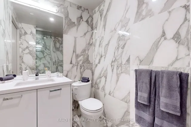 Additional image 17 of 195 McCaul St Unit 1014