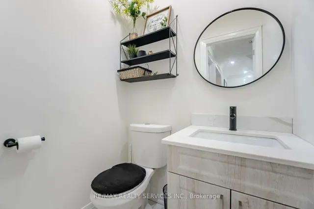 Additional image 17 of 277 Centre St