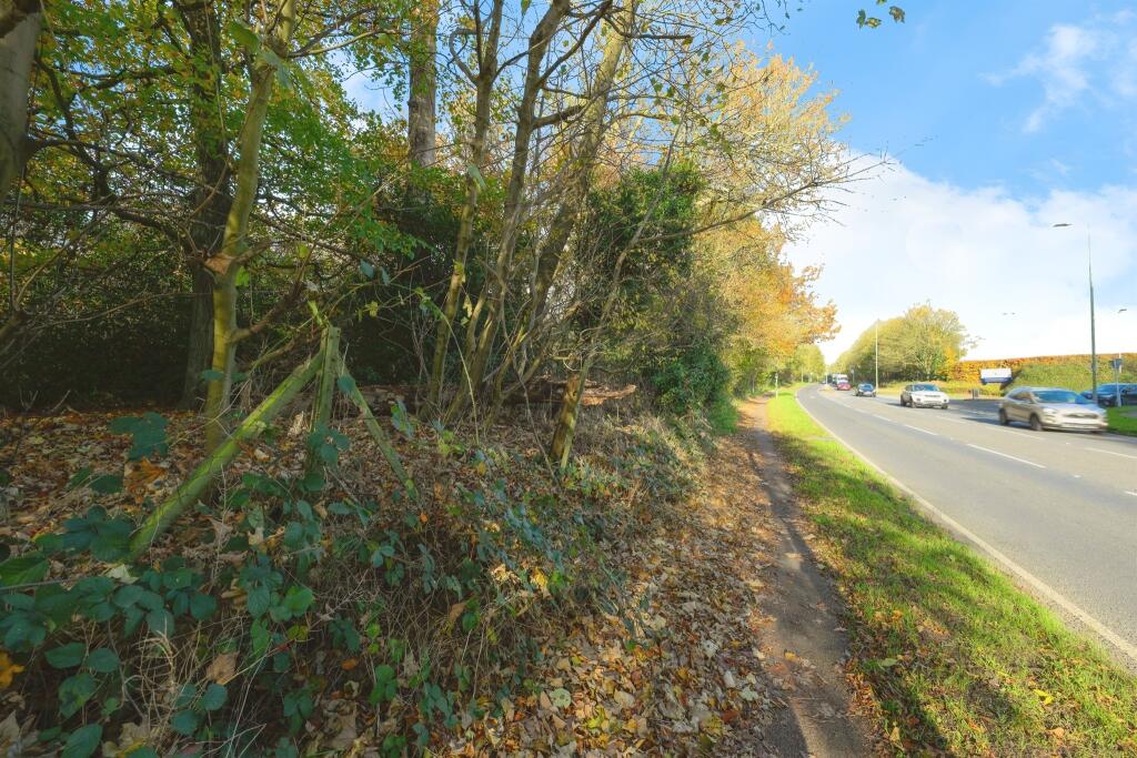 Additional image 3 of Harpenden Road, Childwickbury, St. Albans