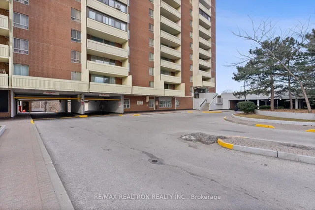 Additional image 40 of 1 Massey Sq Unit 1110