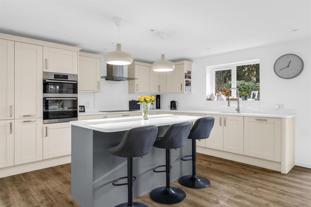 Additional image 4 of Knightsfield, Welwyn Garden City