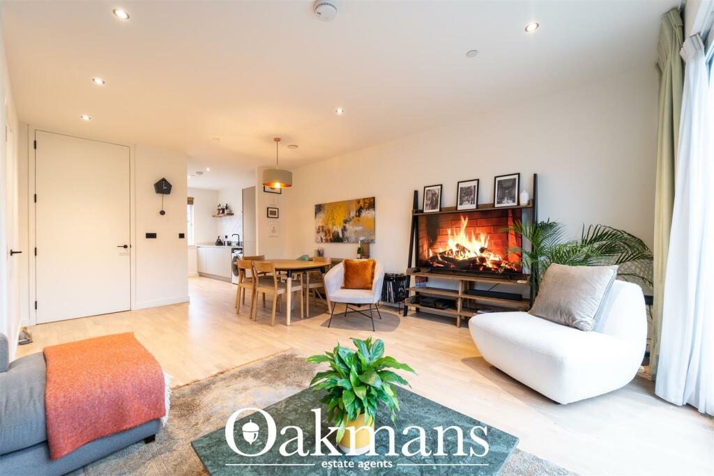 Additional image 4 of South Loop Square, Birmingham