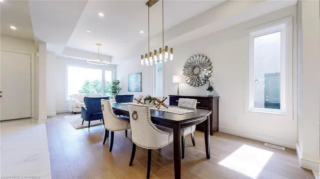 Additional image 18 of 57 Eleanor Ave