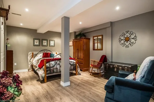 Additional image 35 of 173 Wilson St Unit 1