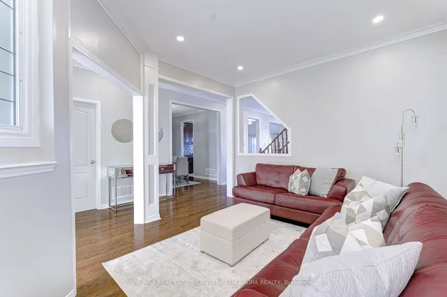 Additional image 5 of 15 Roundstone Dr