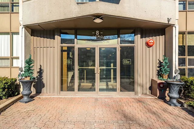 Additional image 2 of 8 Village Green Unit 612