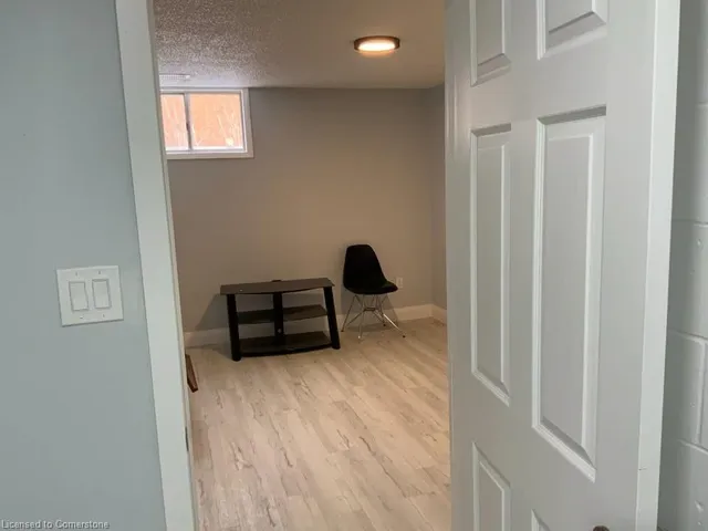 Additional image 40 of 46 Calmcrest Dr