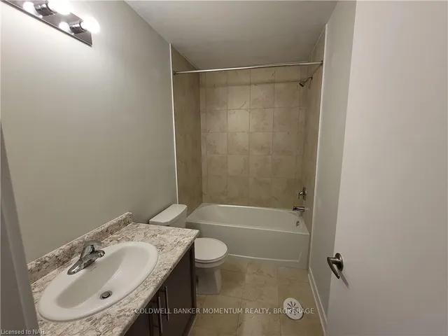 Additional image 14 of 590 North Service Rd Unit 25