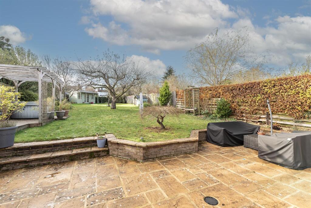 Additional image 12 of Dalkeith Road, Harpenden