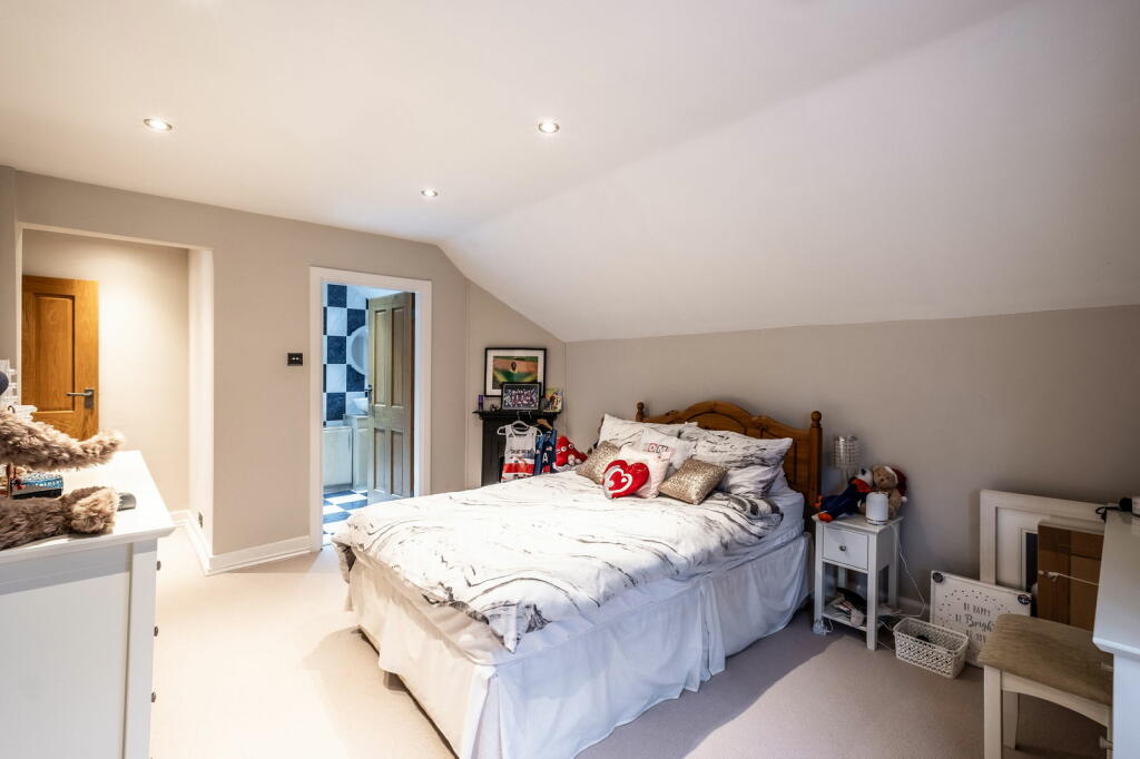 Additional image 32 of Hartopp Road, Four Oaks Park, Sutton Coldfield, B74 2RQ