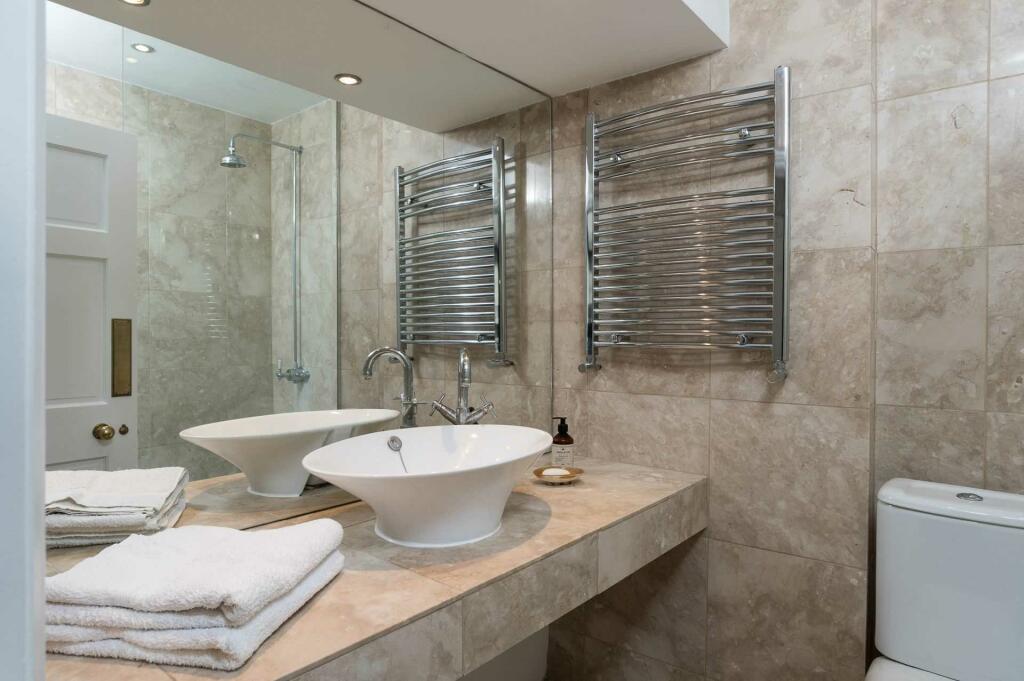 Additional image 18 of Camden Crescent