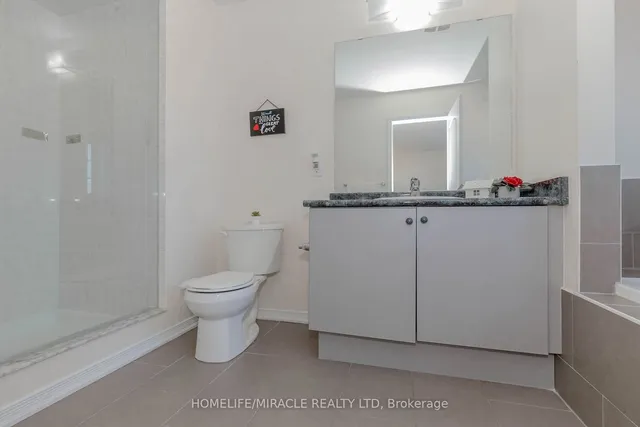 Additional image 25 of 138 Baffin Cres