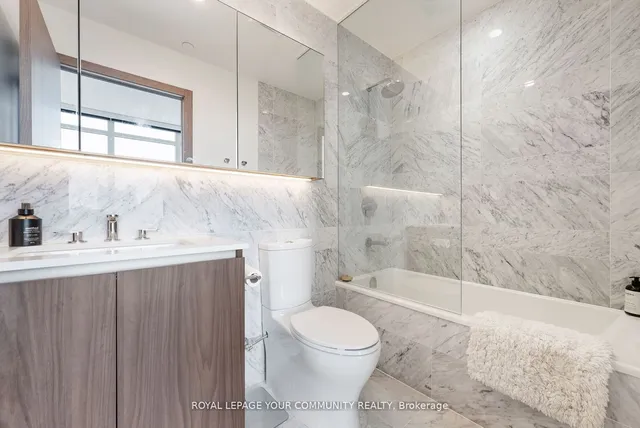 Additional image 11 of 17 Bathurst St Unit 3615