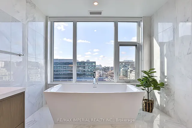 Additional image 32 of 455 Wellington St Unit 910