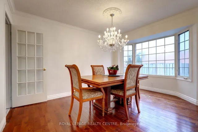 Additional image 8 of 3200 Hazelwood Ave