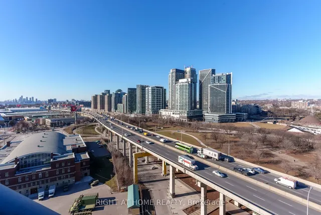 Additional image 30 of 231 Fort York Blvd Unit 1807