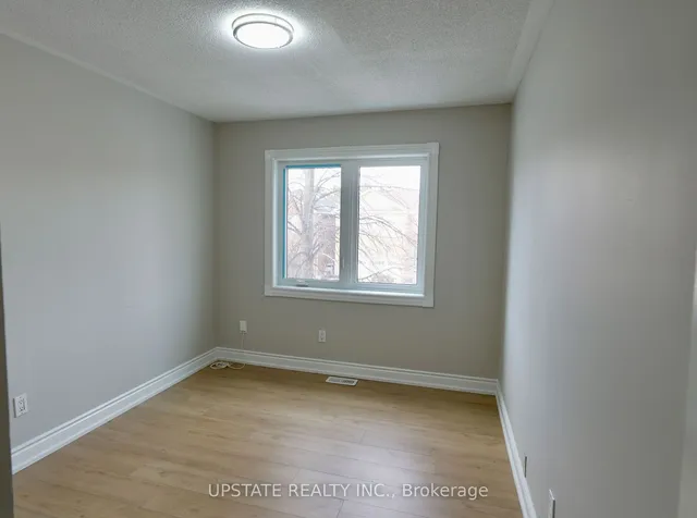 Additional image 12 of 127 Ravenscliffe Crt