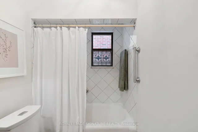 Additional image 20 of 34 Wolverton Ave