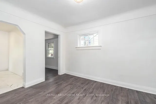 Additional image 5 of 126 HARMONY Ave