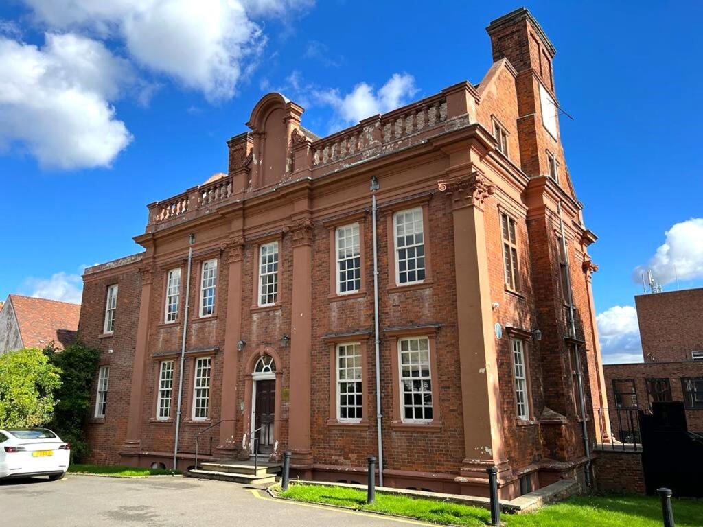 Additional image 16 of The Moat House, Lichfield Road, Sutton Coldfield, B74 2NJ
