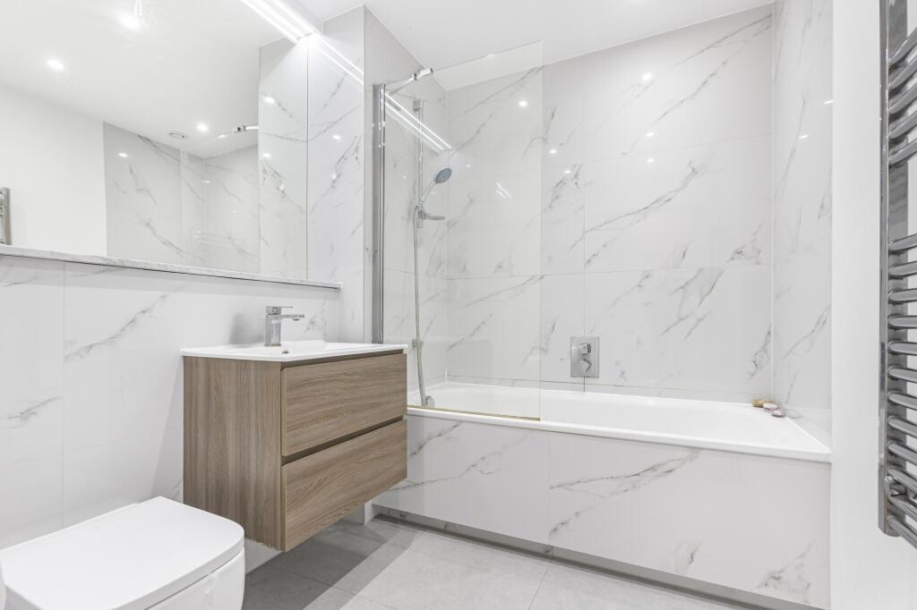 Additional image 11 of Great North Road, Hatfield, Hertfordshire, AL9