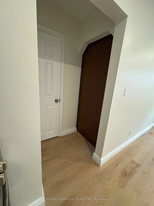 Additional image 12 of 1759 King St Unit 15