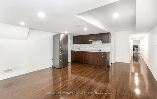 Additional image 32 of 30 Golden Springs Dr