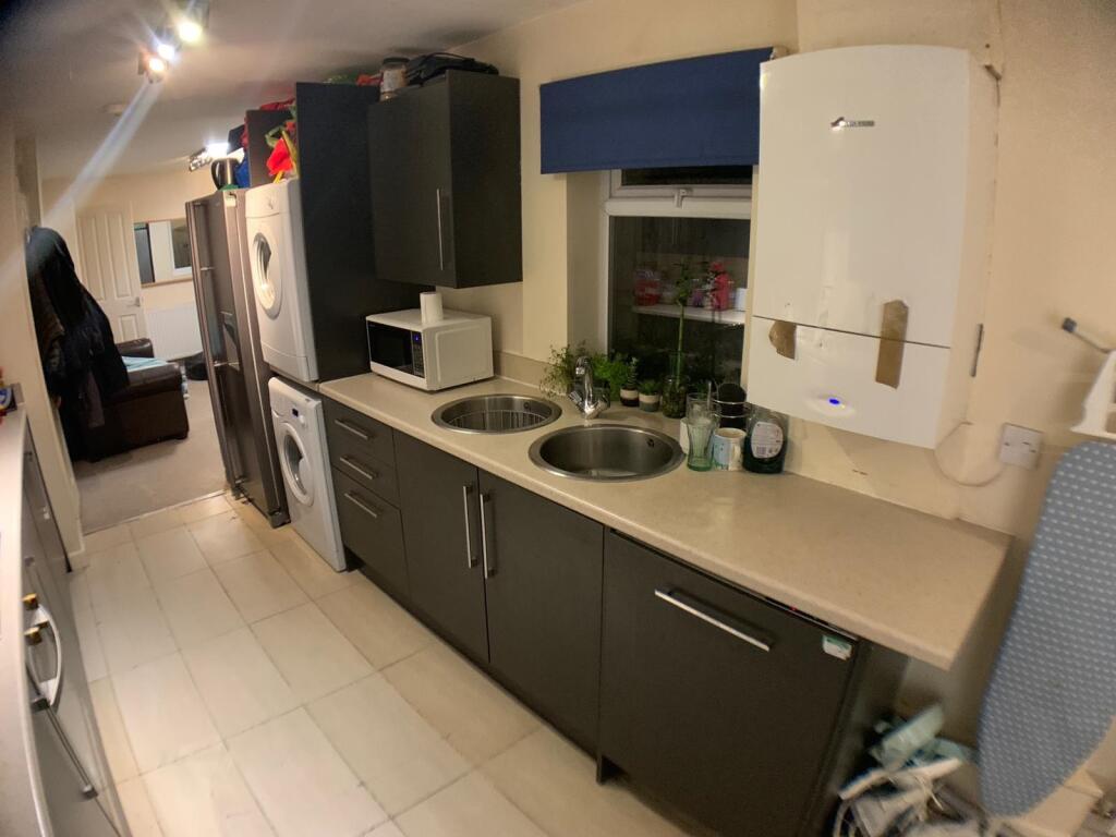 Additional image 3 of Heeley Road