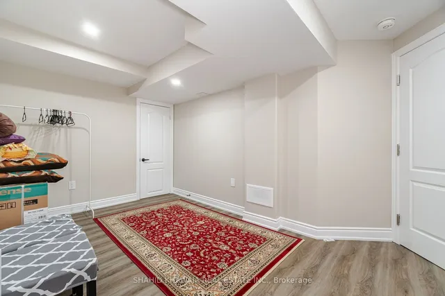 Additional image 36 of 1215 Elderberry Cres